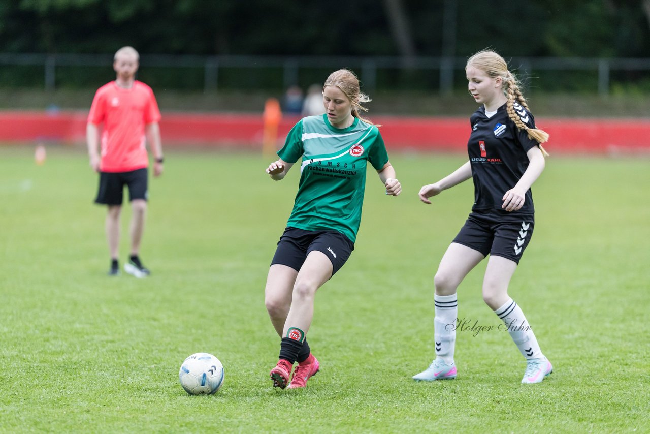 Bild 477 - Loewinnen Cup
